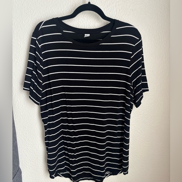 Old Navy Tops - Old Navy Black and White Striped Women's Tee